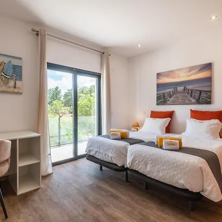 빌라 Casa Do Pomar, Piscina Privada, Prainha Alvor! *