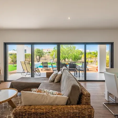 빌라 Casa Do Pomar, Piscina Privada, Prainha Alvor! *